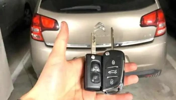 Autokey 66 | Serrurier auto - Dépannage clé de voiture perdu - Reproduction de clé auto - Perpignan