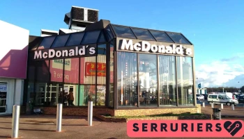 Centre Commercial Pontault-Combault - 77340 Pontault-Combault Centre Commercial Pontault-Combault - 77340 Pontault-Combault