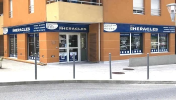 Héraclès Serrurerie Menuiserie Multiservices - 23 Quai De La Banquière