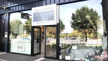 La Séguinière Outlet - 49280 La Séguinière