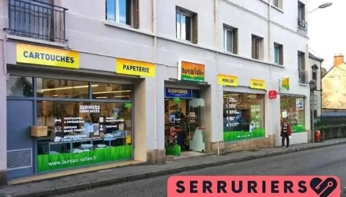 Bureau Vallée Ussel - papeterie et photocopie - 33 Av. Carnot Face À