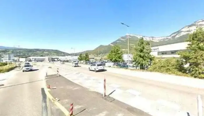 Latelier Des Services Street View Et 360deg - Saint-alban-leysse