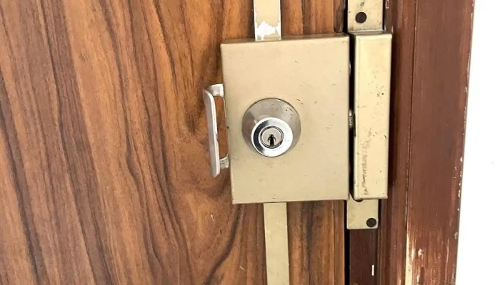 Ouverture De Porte Lyon -  Photos Du Proprietaire - Lyon